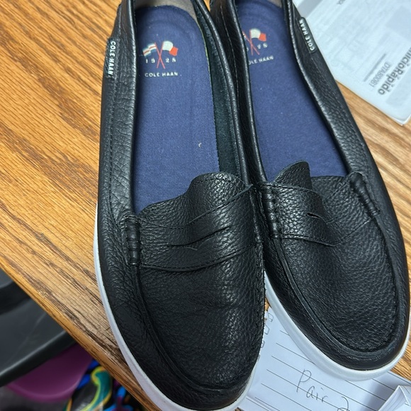 Cole Haan Black Leather Loafers size 8.5 - Picture 6 of 6